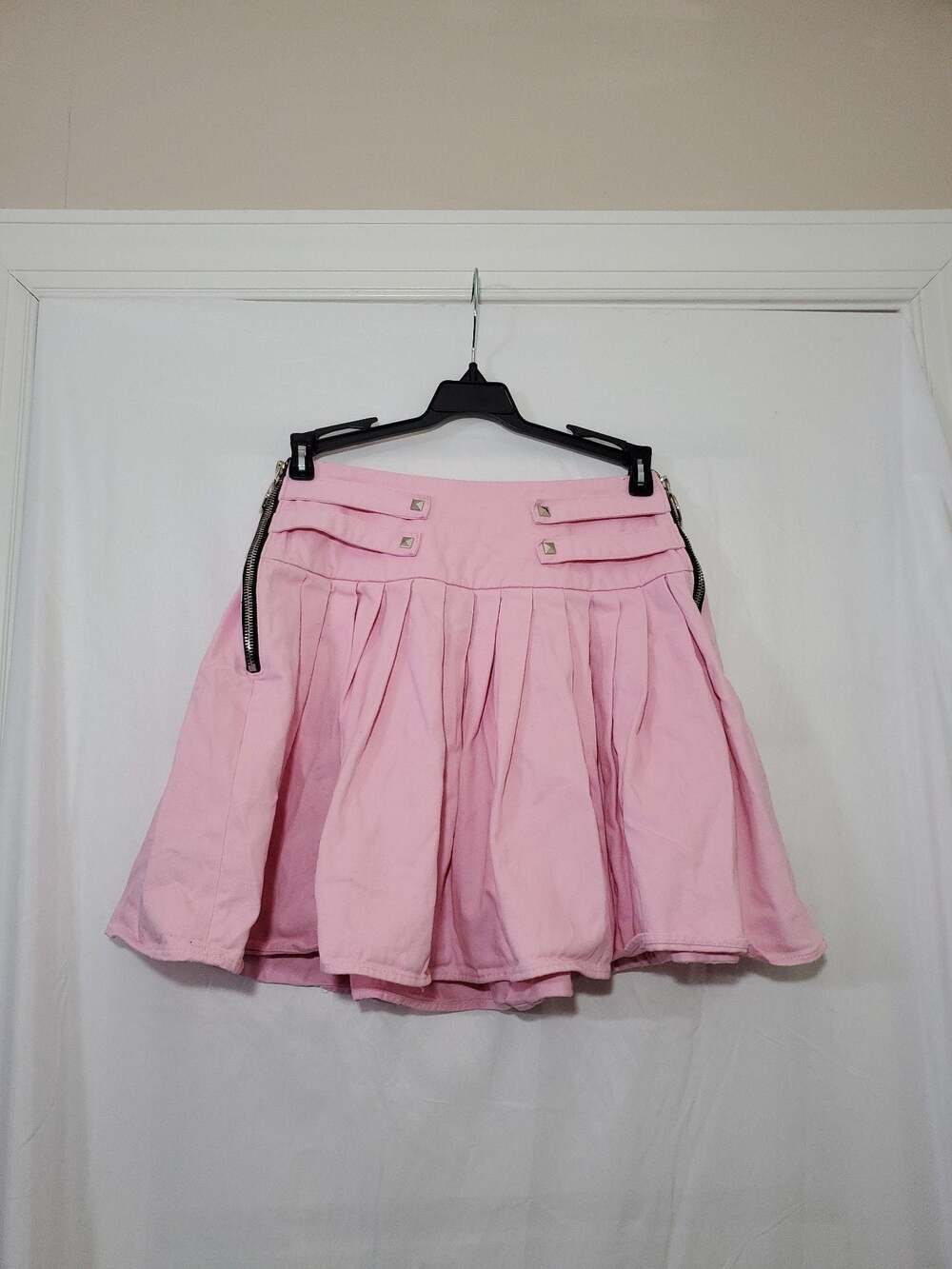 Jawbreaker Pink Pleated Skirt with Zipper Detail Size XS